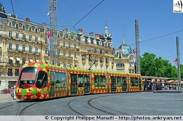 Apartmán T2 Lumineux Avec Terrasse Proche Du Tram *